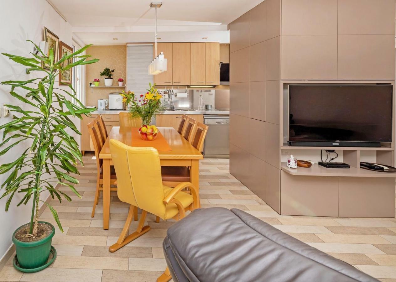 My Happy Place Apartment ดูบรอฟนิก ภายนอก รูปภาพ